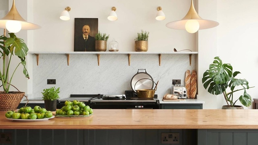 Trồng rau thơm không chỉ để đẹp mà còn có thể ăn được.