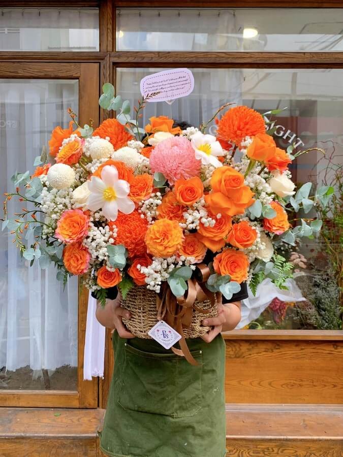 hoa sinh nhật cung nhân mã